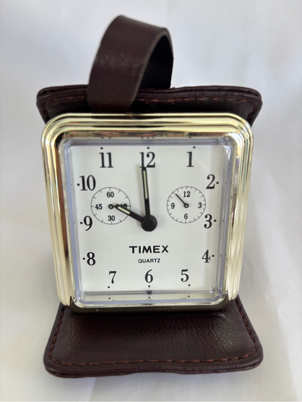 Vintage TIMEX Quartz Travel Alarm Clock In Leather Case Works needs battery